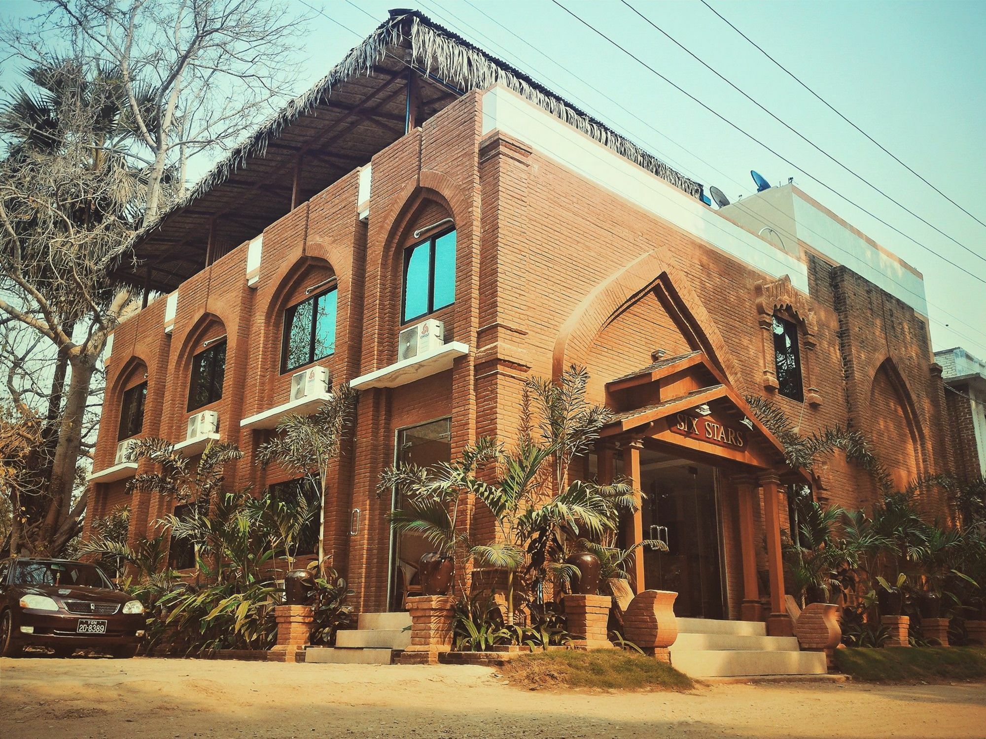 Six Stars Guest House Nyaung-U Exterior photo